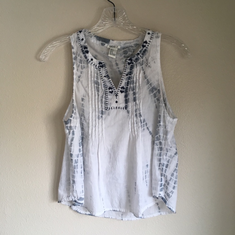 Embroideres Tank Top